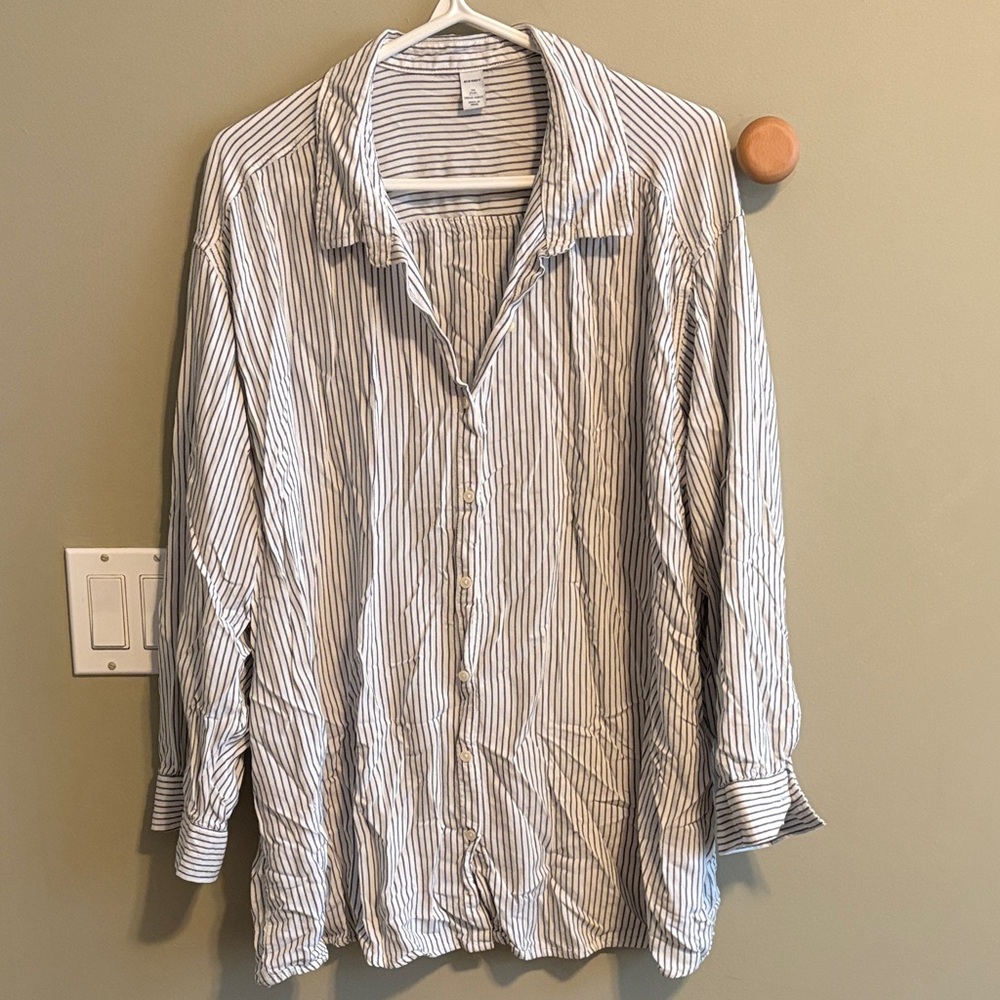 Old Navy Navy and White Striped Shirt